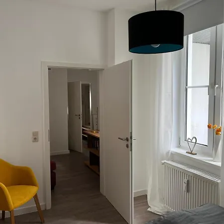 Schmuckstueck Im Herzen Rostocks Mit Gruener Oase Exterior photo