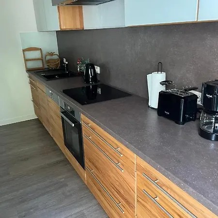Schmuckstueck Im Herzen Rostocks Mit Gruener Oase Exterior photo